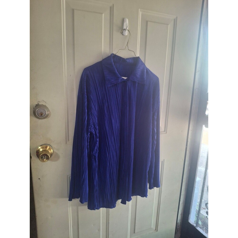 Blouse - Picture 6 of 6